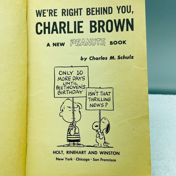 GVUC Book: "We're Right Behind You, Charlie Brown," Charles M. Schulz, Paperback - Picture 4 of 11